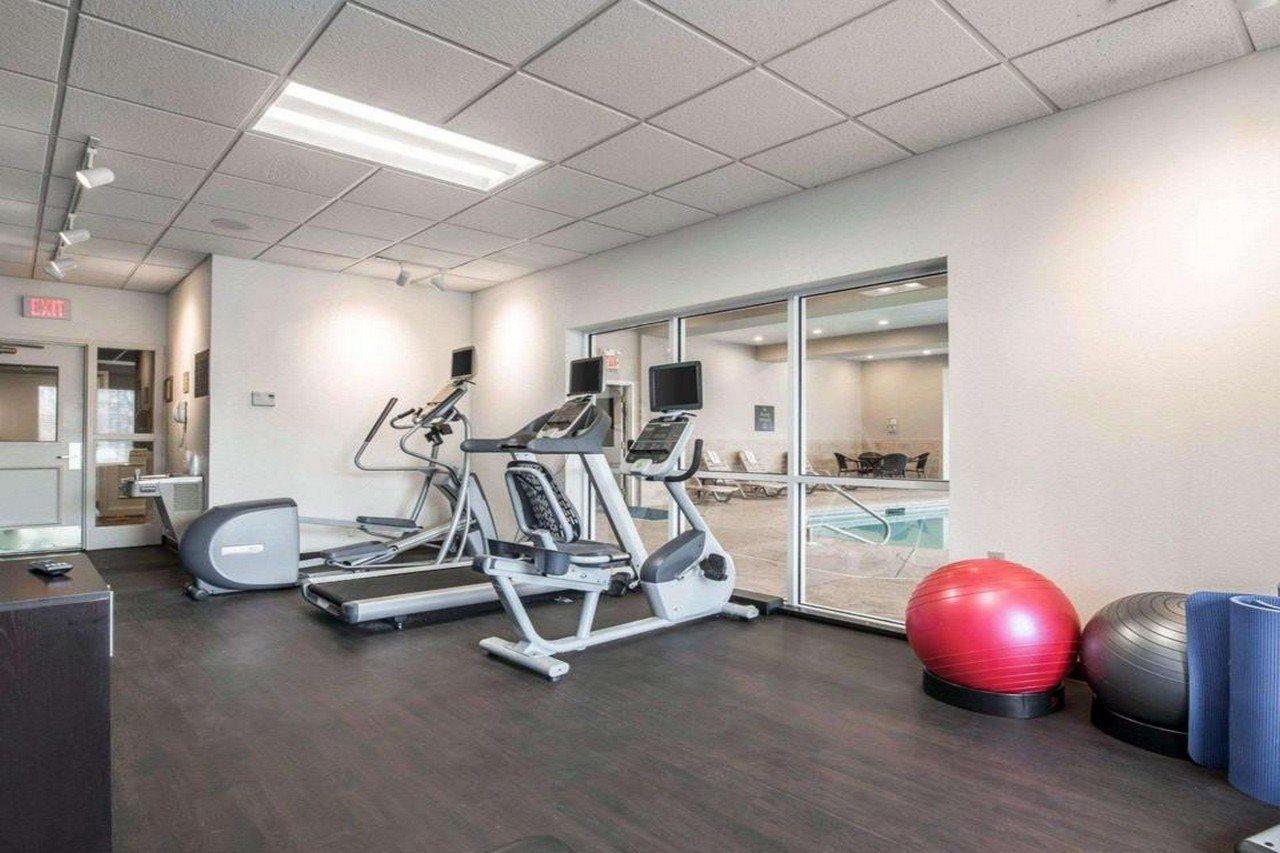 Park Manor Hotel 클리프턴파크 외부 사진 The fitness center at the 1000 Museum