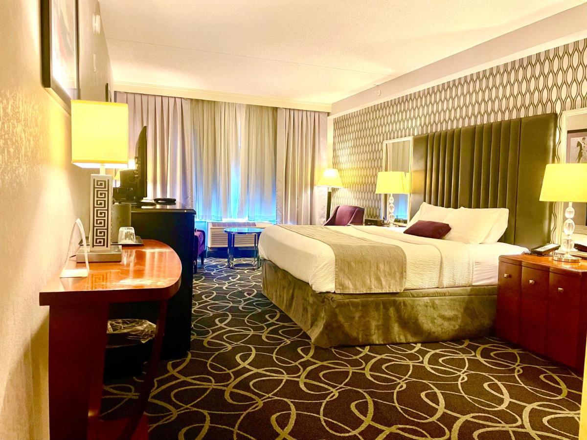 Park Manor Hotel 클리프턴파크 외부 사진 A room at the hotel