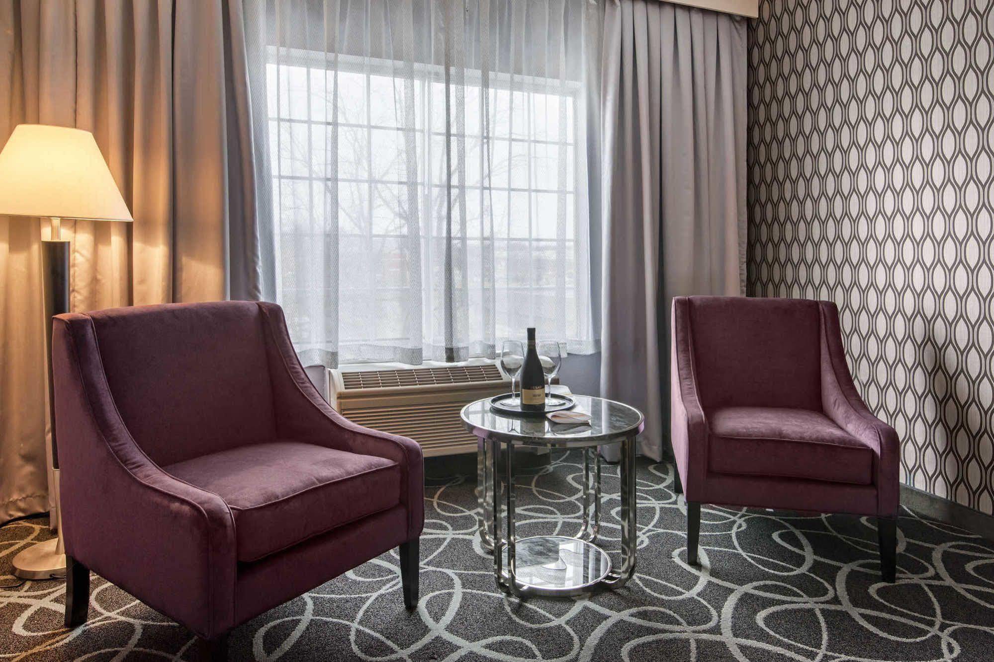 Park Manor Hotel 클리프턴파크 외부 사진 A room at the hotel